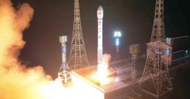 КНДР успешно запустила на орбиту разведывательный спутник